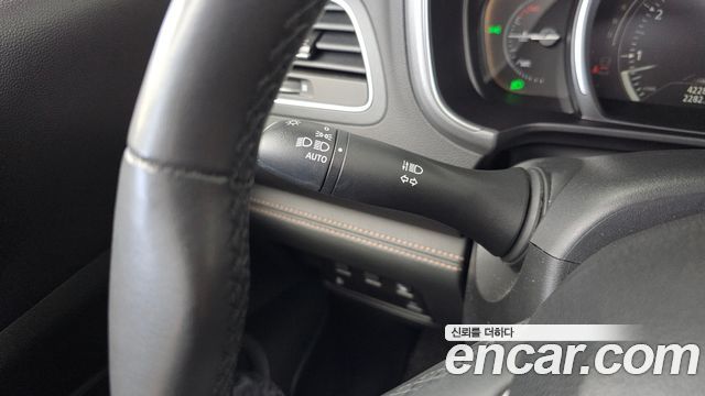 Renault Korea QM6 2.0 LPe Premiere 2WD 2023 — фото 32
