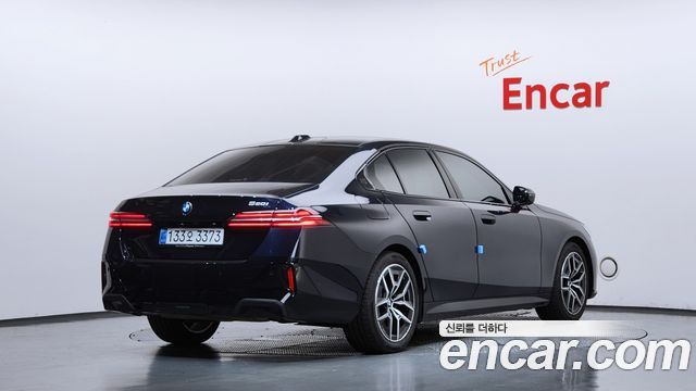BMW 5 Series (G60) 520i M Sport 2026 — фото 2