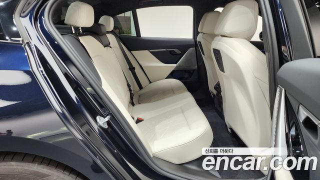 BMW 5 Series (G60) 520i M Sport 2026 — фото 11