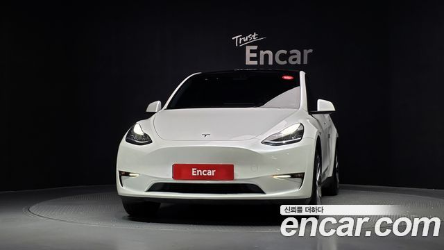 Tesla Model Y Standard Range RWD 2021 — фото 3