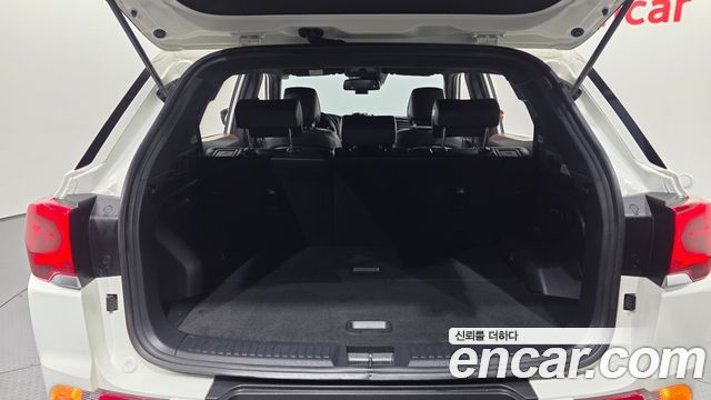 KG Mobility (SsangYong) Beautiful Korando Gasoline 1.5 2WD C5 Plus 2020 — фото 16