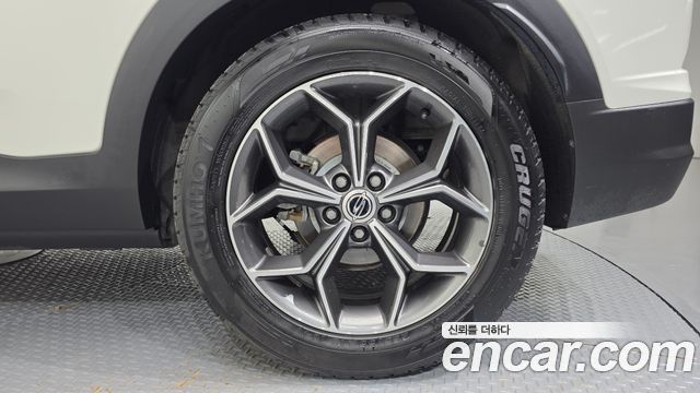 KG Mobility (SsangYong) Beautiful Korando Gasoline 1.5 2WD C5 Plus 2020 — фото 21