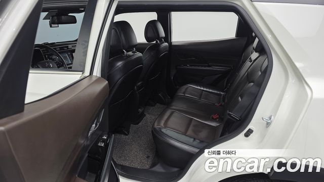 KG Mobility (SsangYong) Beautiful Korando Gasoline 1.5 2WD C5 Plus 2020 — фото 26