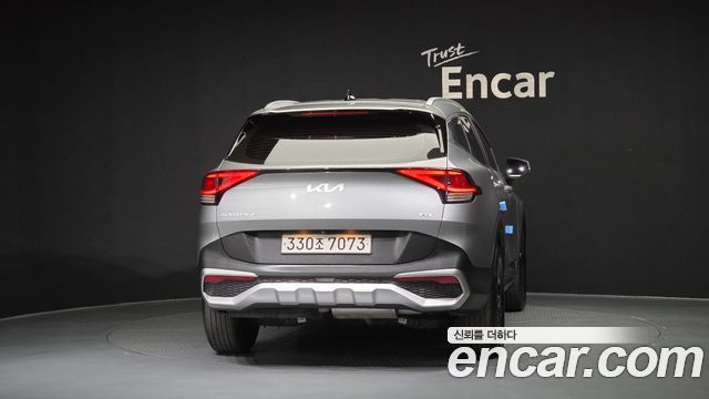 Kia Sportage (V) Diesel 2.0 4WD Prestige 2023 — фото 4