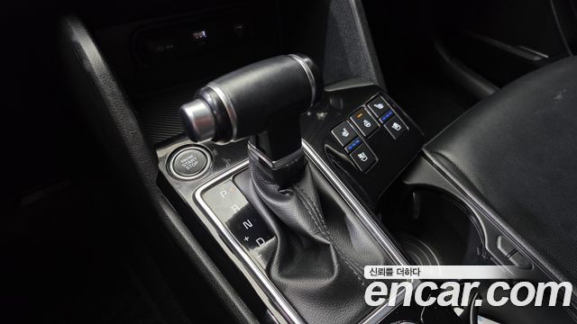 Kia Sportage (V) Diesel 2.0 4WD Prestige 2023 — фото 9