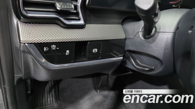 Kia Sportage (V) Diesel 2.0 4WD Prestige 2023 — фото 14
