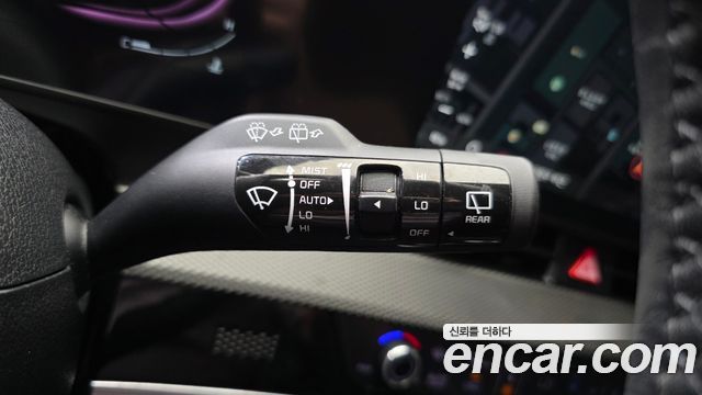 Kia Sportage (V) Diesel 2.0 4WD Prestige 2023 — фото 16