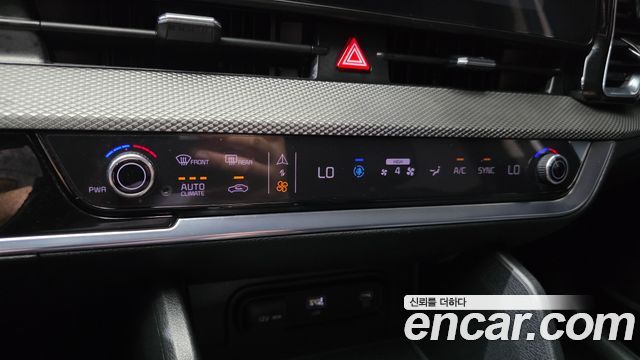 Kia Sportage (V) Diesel 2.0 4WD Prestige 2023 — фото 20