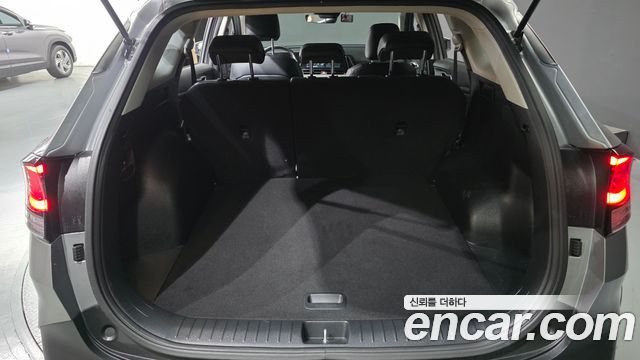 Kia Sportage (V) Diesel 2.0 4WD Prestige 2023 — фото 31