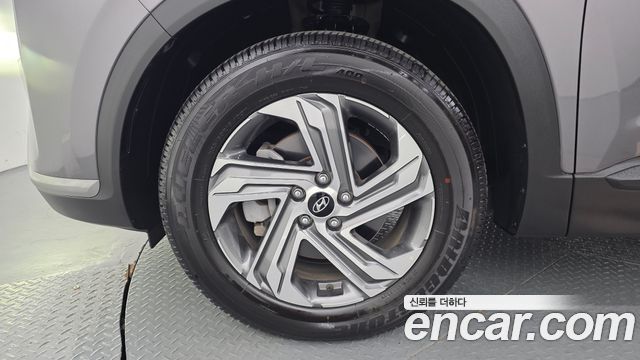 Hyundai Santa Fe Diesel 2.2 4WD Prestige 2023 — фото 5