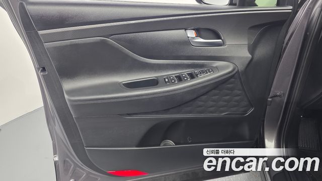 Hyundai Santa Fe Diesel 2.2 4WD Prestige 2023 — фото 24