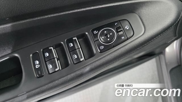 Hyundai Santa Fe Diesel 2.2 4WD Prestige 2023 — фото 35