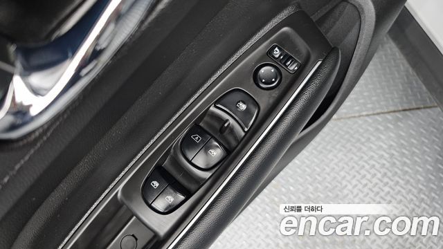 Renault Korea QM6 Gasoline 2WD LE 2018 — фото 27