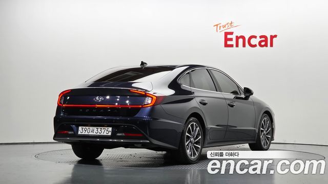 Hyundai Sonata (DN8) 2.0 Inspiration 2020 — фото 2