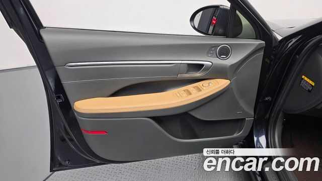 Hyundai Sonata (DN8) 2.0 Inspiration 2020 — фото 24