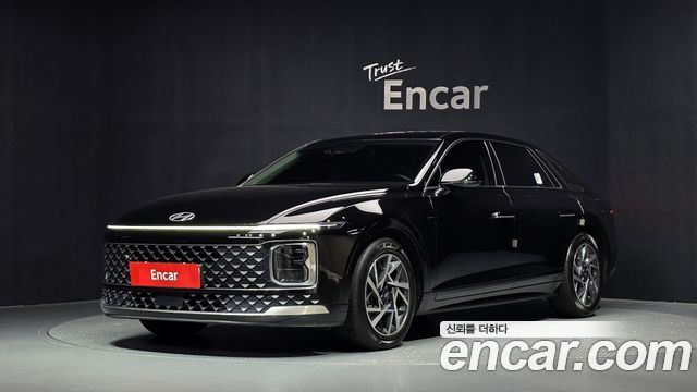 Hyundai Grandeur (GN7) 2,5 Gasoline 2WD Premium 2023 — фото 1