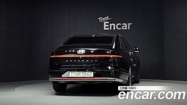 Hyundai Grandeur (GN7) 2,5 Gasoline 2WD Premium 2023 — фото 4