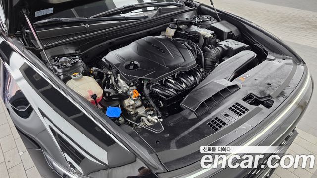 Hyundai Grandeur (GN7) 2,5 Gasoline 2WD Premium 2023 — фото 6