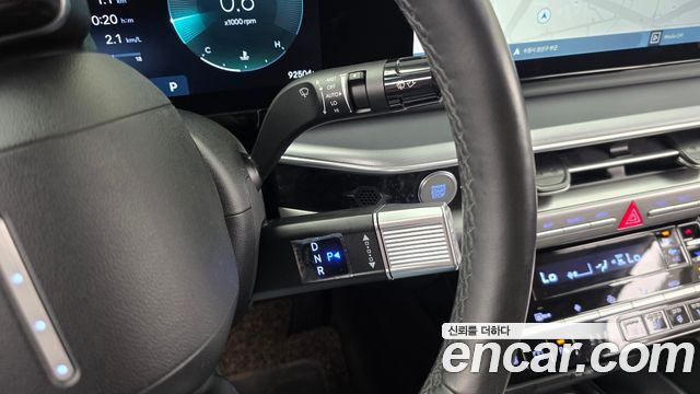 Hyundai Grandeur (GN7) 2,5 Gasoline 2WD Premium 2023 — фото 9