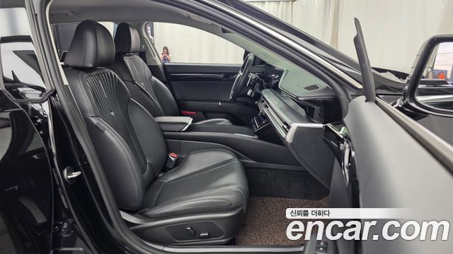 Hyundai Grandeur (GN7) 2,5 Gasoline 2WD Premium 2023 — фото 11