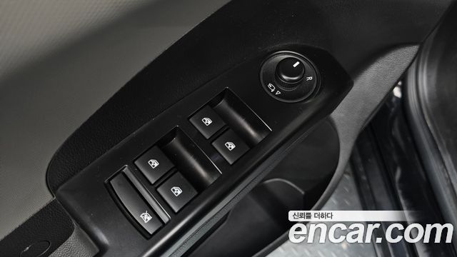 Chevrolet Aveo Sedan 1.4 Turbo LS 2017 — фото 13