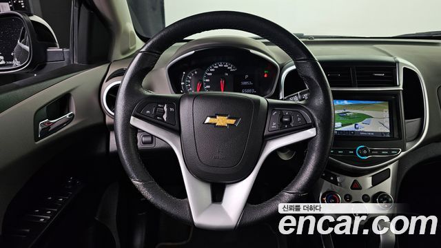 Chevrolet Aveo Sedan 1.4 Turbo LS 2017 — фото 14