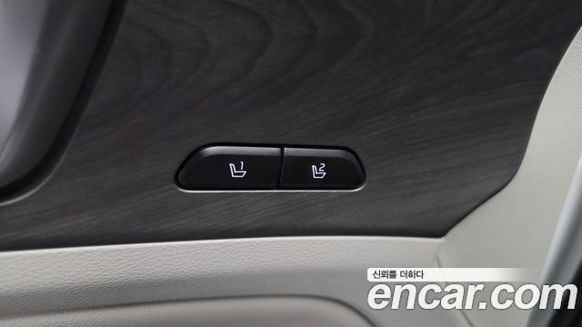 Kia Sportage Hybrid (V) Signature 2WD 2023 — фото 19