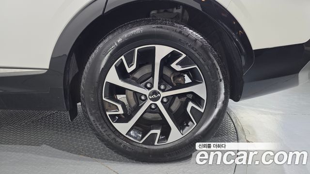 Kia Sportage Hybrid (V) Signature 2WD 2023 — фото 21