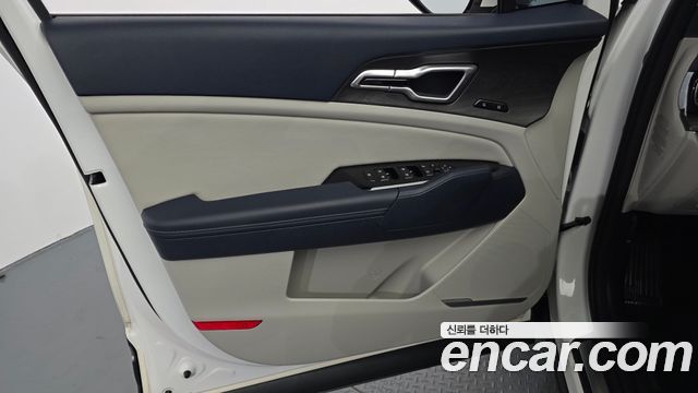 Kia Sportage Hybrid (V) Signature 2WD 2023 — фото 24