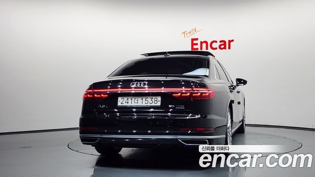 Audi A8 (D5) 55 TFSI Quattro LWB 2020 — фото 4