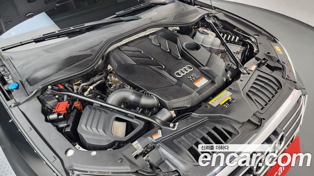 Audi A8 (D5) 55 TFSI Quattro LWB 2020 — фото 6