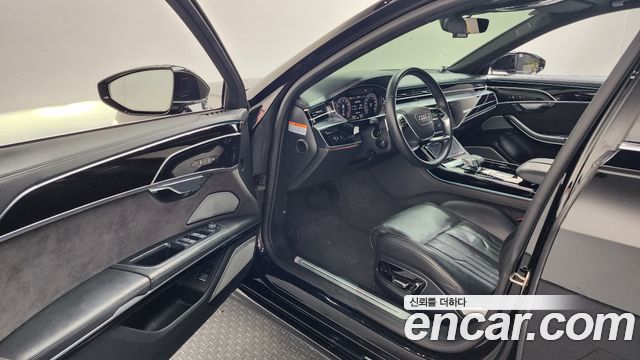 Audi A8 (D5) 55 TFSI Quattro LWB 2020 — фото 10