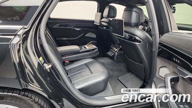 Audi A8 (D5) 55 TFSI Quattro LWB 2020 — фото 11