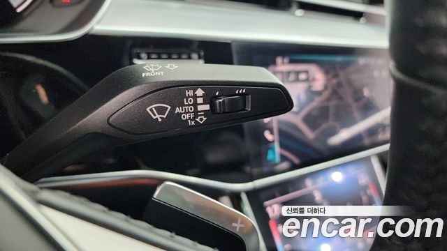 Audi A8 (D5) 55 TFSI Quattro LWB 2020 — фото 27