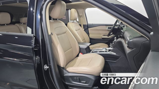 Ford Explorer (VI) 2.3 LimIted 4WD 2021 — фото 26