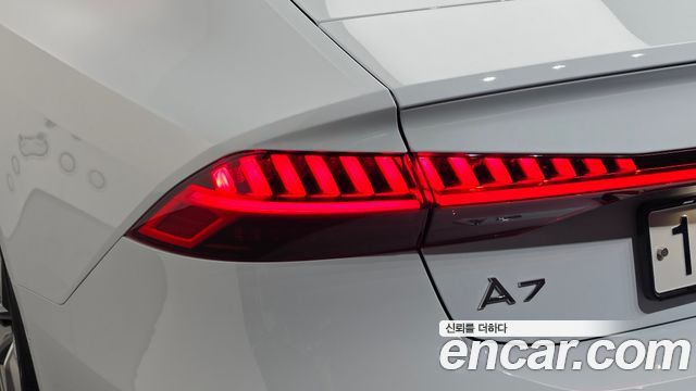 Audi A7 (4K) 55 TFSI Quattro Premium 2020 — фото 23