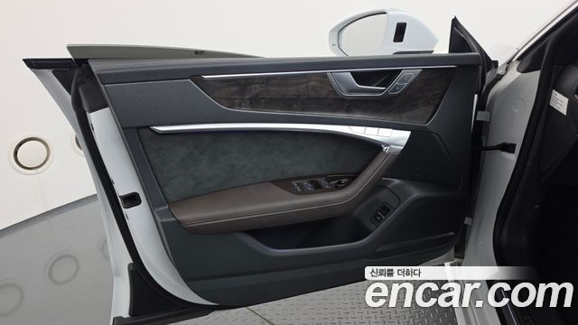Audi A7 (4K) 55 TFSI Quattro Premium 2020 — фото 24
