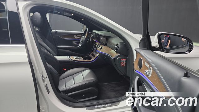 Mercedes-Benz E-Class (W213) E250 Exclusive 2021 — фото 26