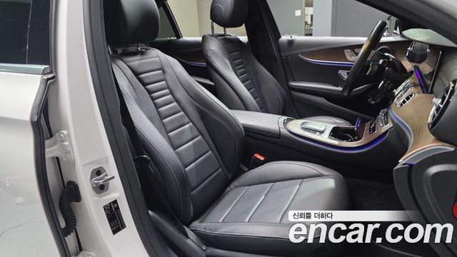 Mercedes-Benz E-Class (W213) E250 Exclusive 2021 — фото 27