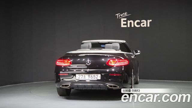 Mercedes-Benz C-Class (W205) C200 Cabriolet 2018 — фото 4