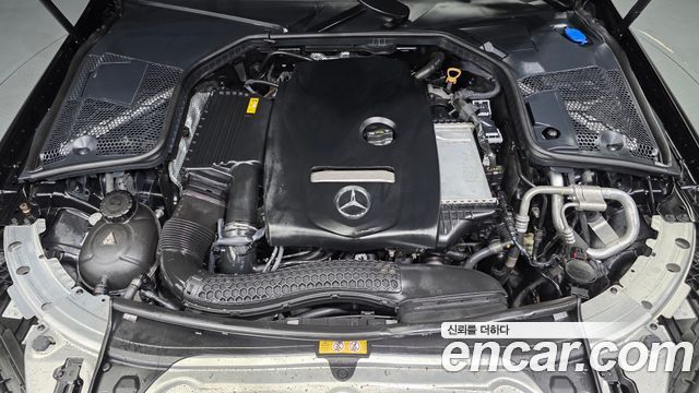 Mercedes-Benz C-Class (W205) C200 Cabriolet 2018 — фото 6