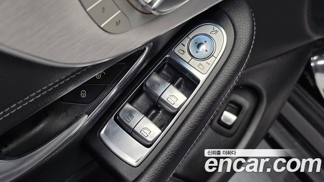 Mercedes-Benz C-Class (W205) C200 Cabriolet 2018 — фото 14