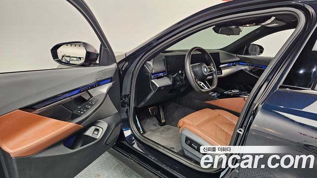 BMW i5 (G60) eDrive 40 M Sport 2024 — фото 10