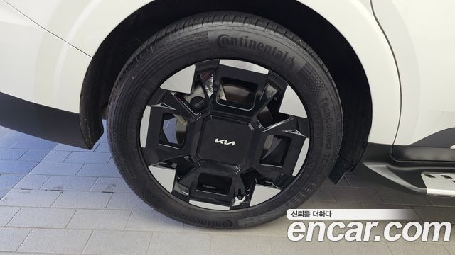Kia Carnival (IV) HEV 7-Seater Hi Limousine Signature 2025 — фото 5