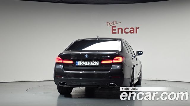 BMW 5 Series (G30) 530e M Sport 2022 — фото 4