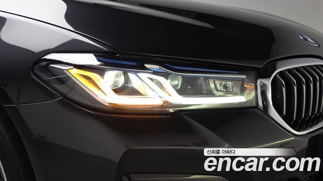 BMW 5 Series (G30) 530e M Sport 2022 — фото 22