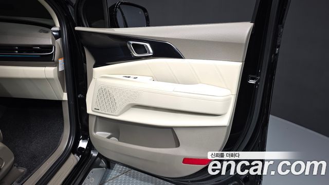 Kia Carnival (IV) HEV 9-Seater Hi-Limousine Signature 2025 — фото 25