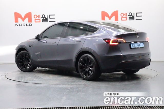 Tesla Model Y RWD 2024 — фото 5