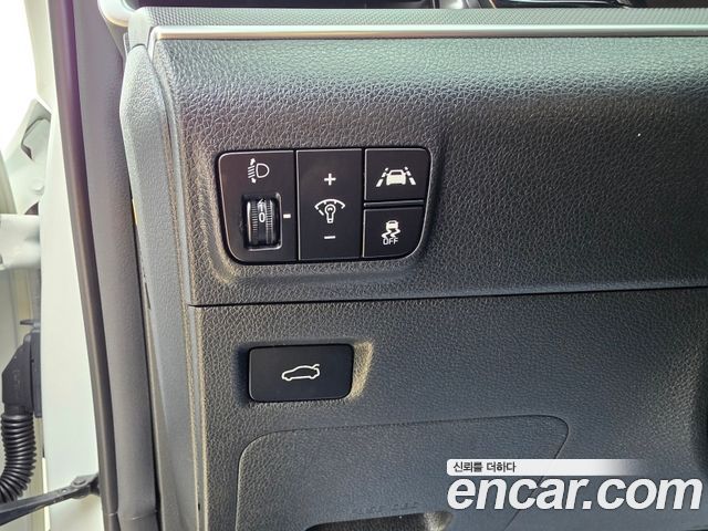 Kia K5 (III) 2.0 LPI(Renter car) Strandard 2020 — фото 10