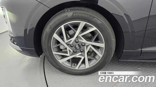 Hyundai Grandeur (GN7) 2,5 Gasoline 2WD Exclusive 2023 — фото 5